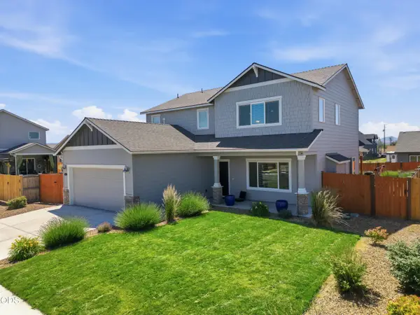 241 NW Monte Vista Avenue, Madras, OR 97741