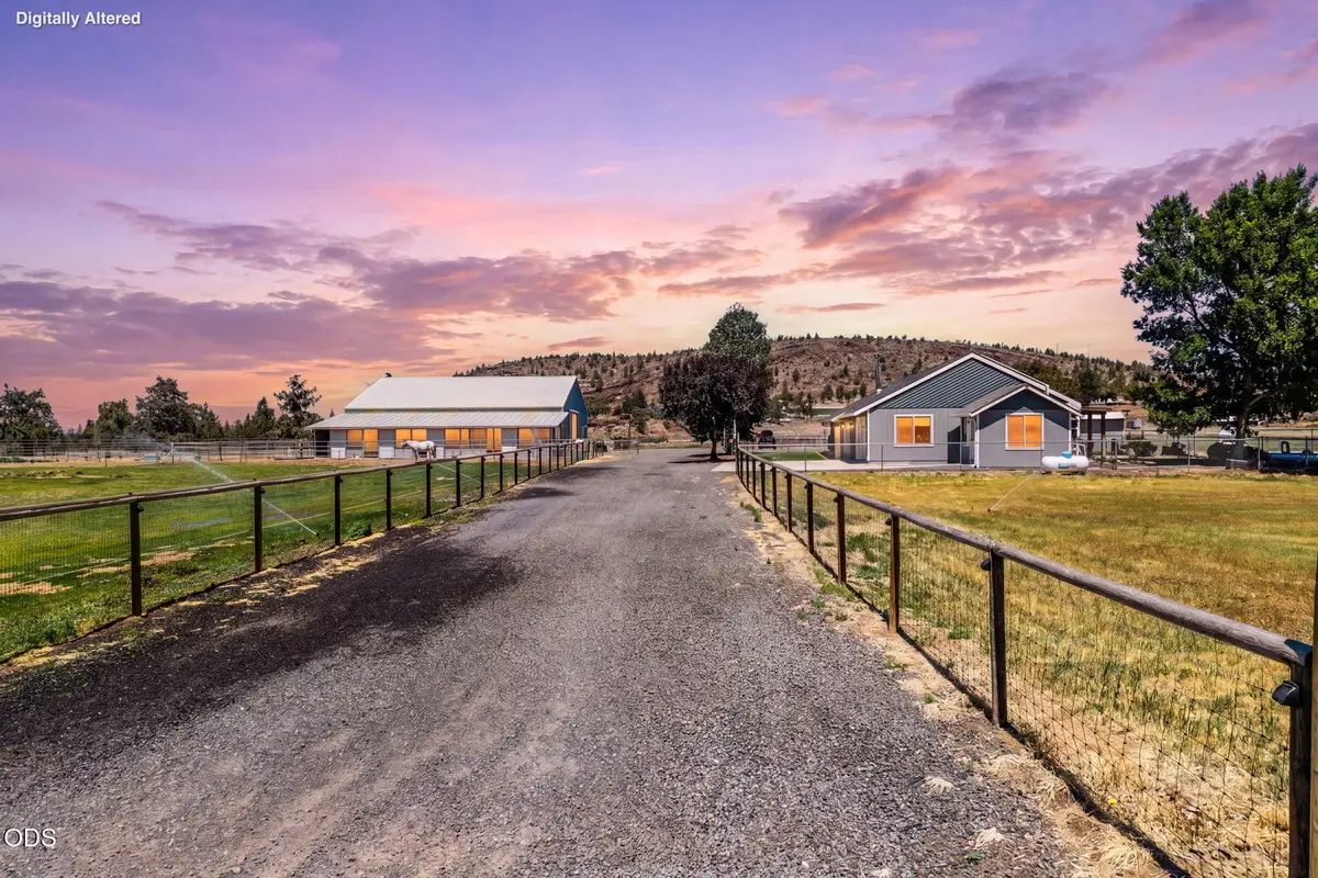 3099 NW Williams Way, Redmond, OR 97756 - #1
