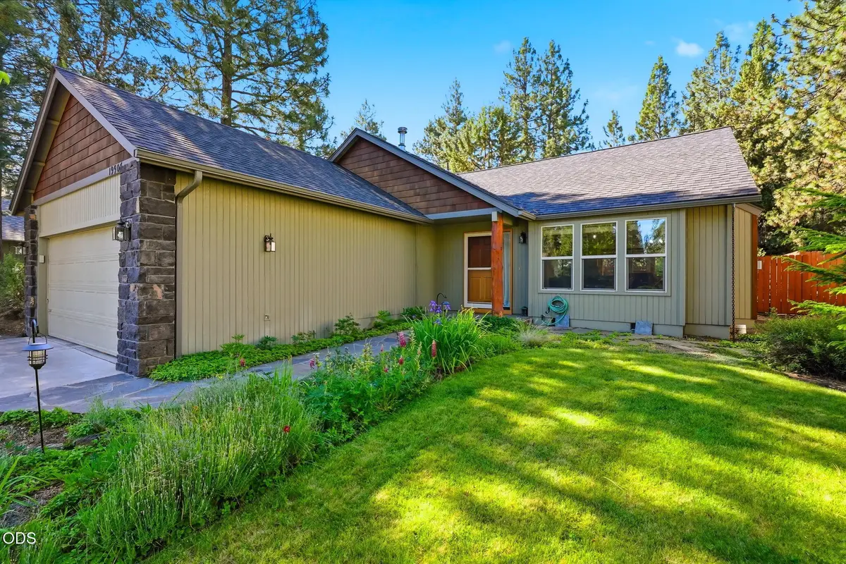 19905 Antler Point Drive, Bend, OR 97702 - #1