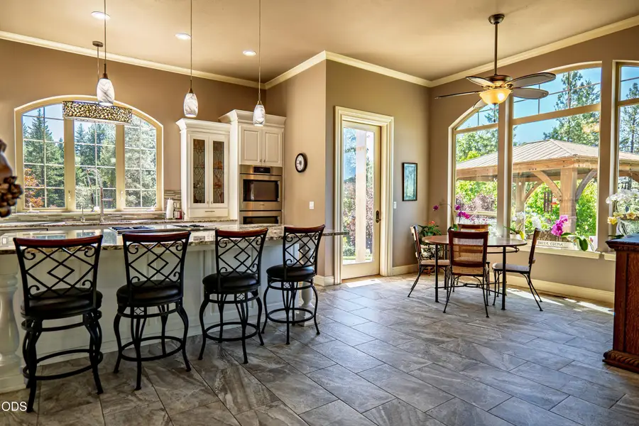 191 Foxwood Drive, Grants Pass, OR 97527 - #3