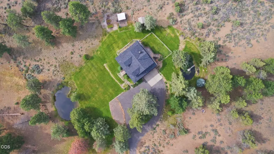 16927 Highway 126, Sisters, OR 97759 - #2