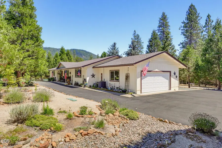 455 Eric Way, Grants Pass, OR 97526 - #2