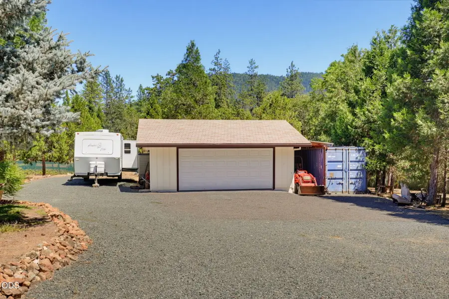 455 Eric Way, Grants Pass, OR 97526 - #3