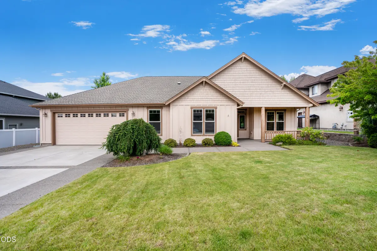 3571 SW 36th Place, Redmond, OR 97756 - #1