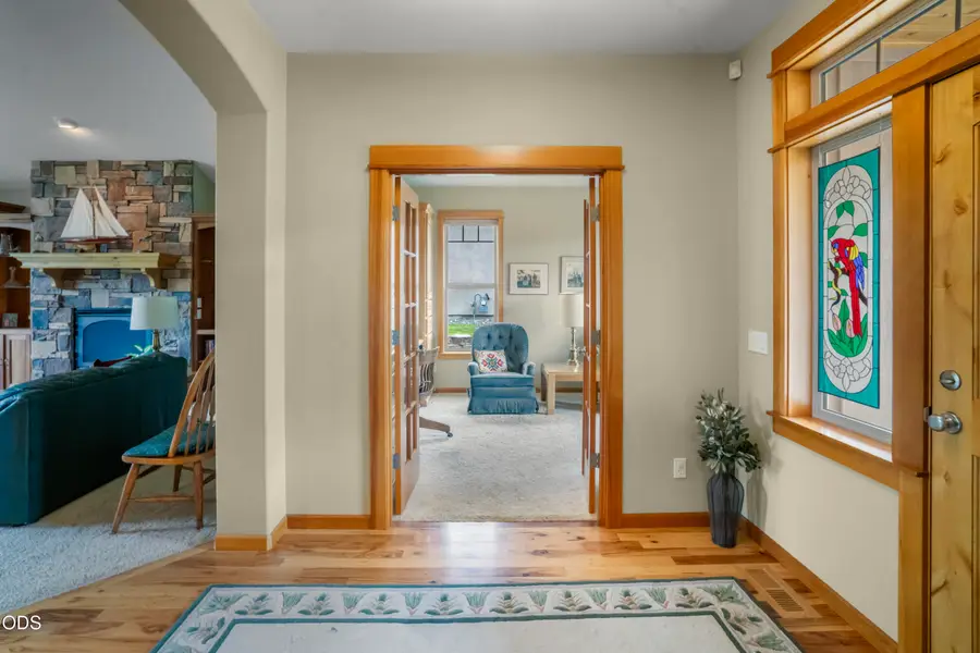 3571 SW 36th Place, Redmond, OR 97756 - #3