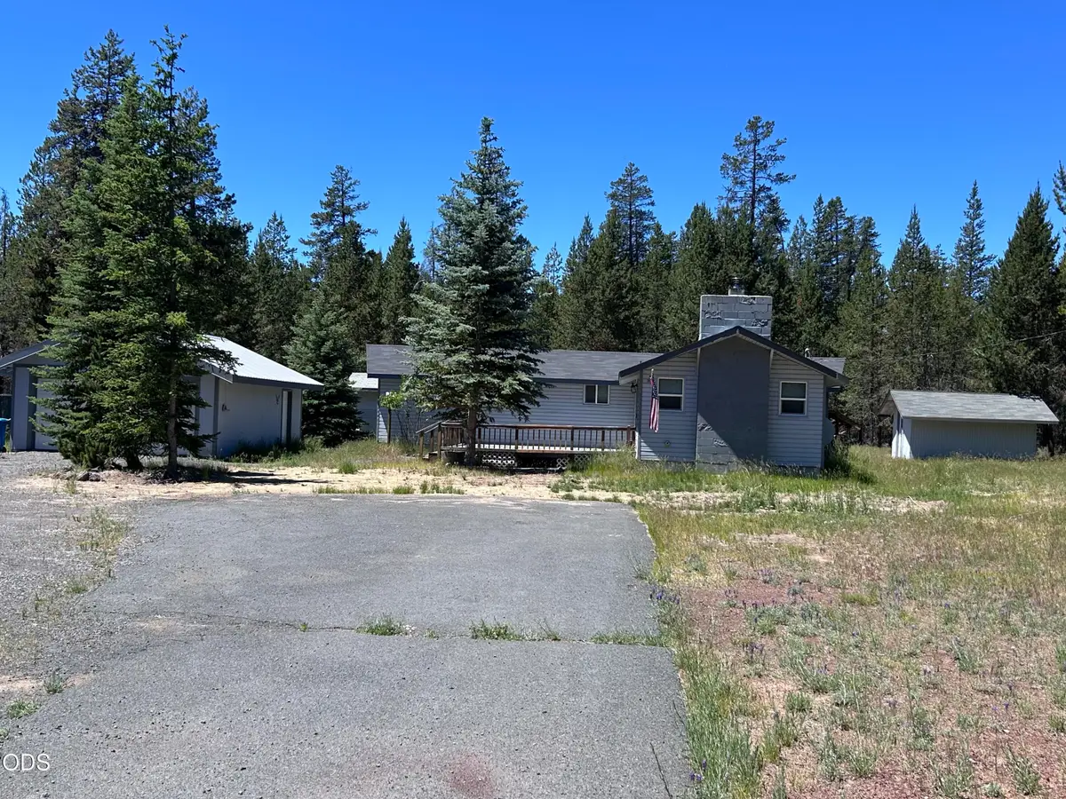 52643 Center Drive, La Pine, OR 97739 - #1