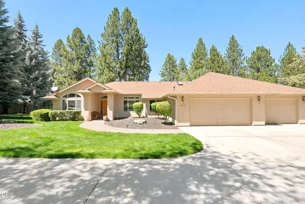 20490 Timberline Court, Bend, OR 97702