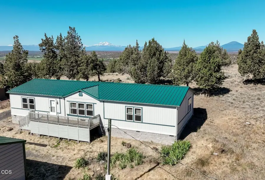 8628 SW Crater Loop Road, Terrebonne, OR 97760 - #2