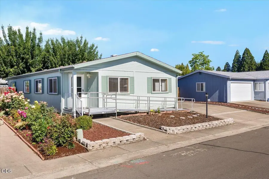 555 Freeman Road #234, Central Point, OR 97502 - #2