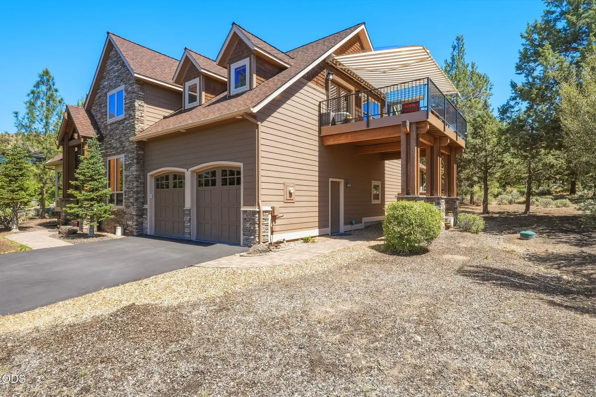 11308 Highcrest Court, Redmond, OR 97756 - #1