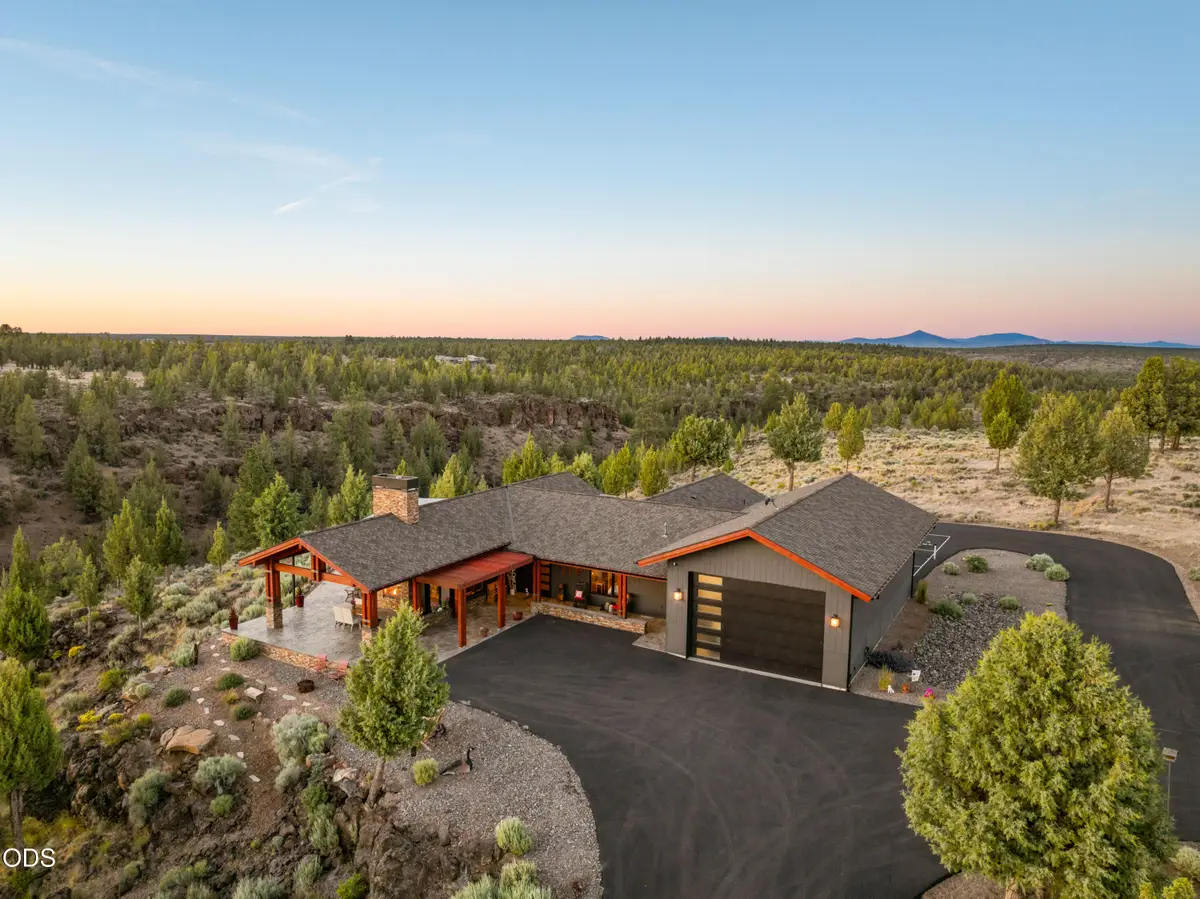 17771 Warrin Road, Sisters, OR 97759 - #1