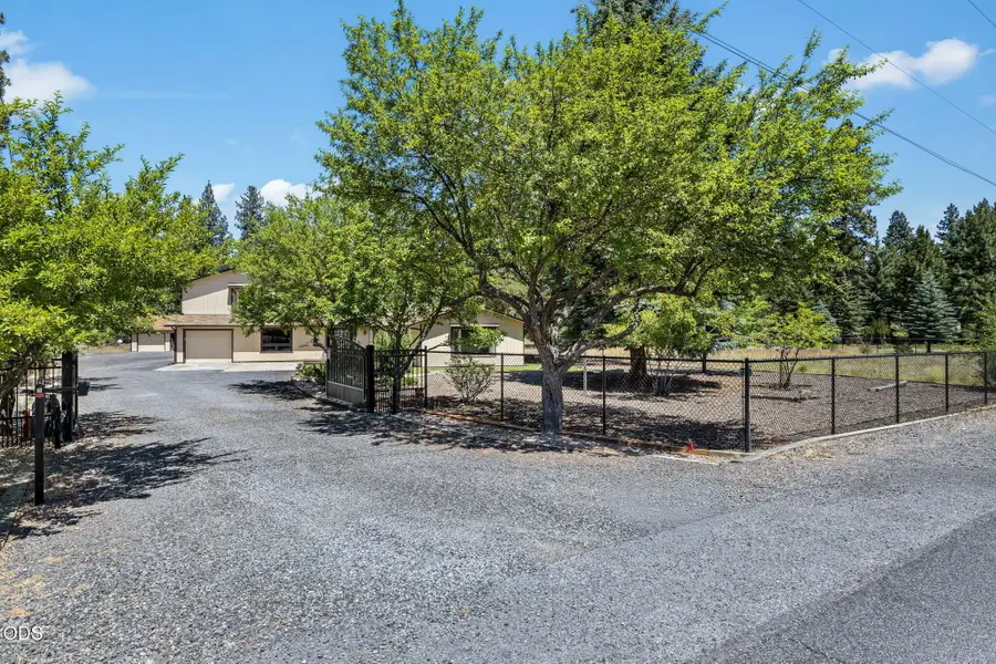 19572 Apache Road, Bend, OR 97702 - #3