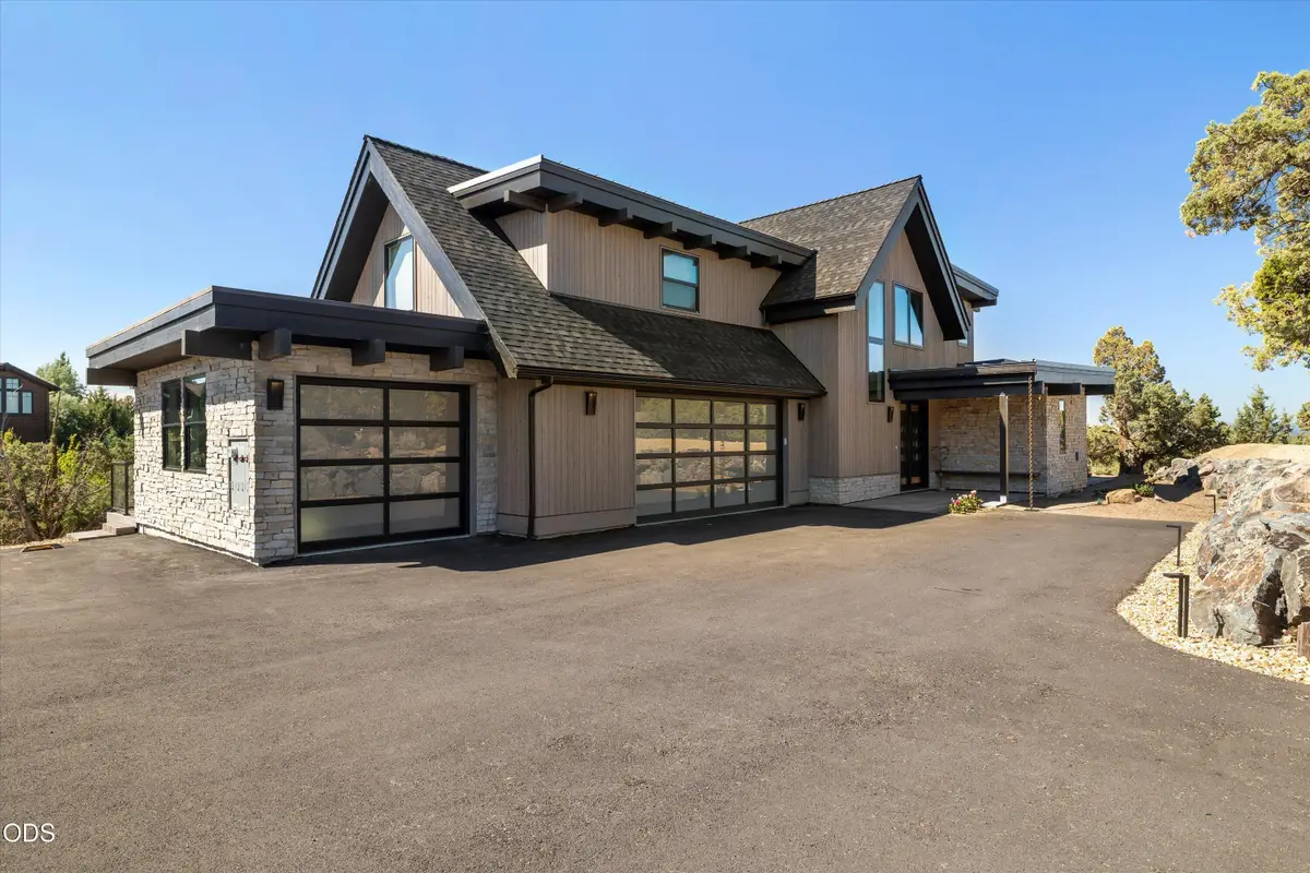 15598 SW Caballo Court, Powell Butte, OR 97753 - #1