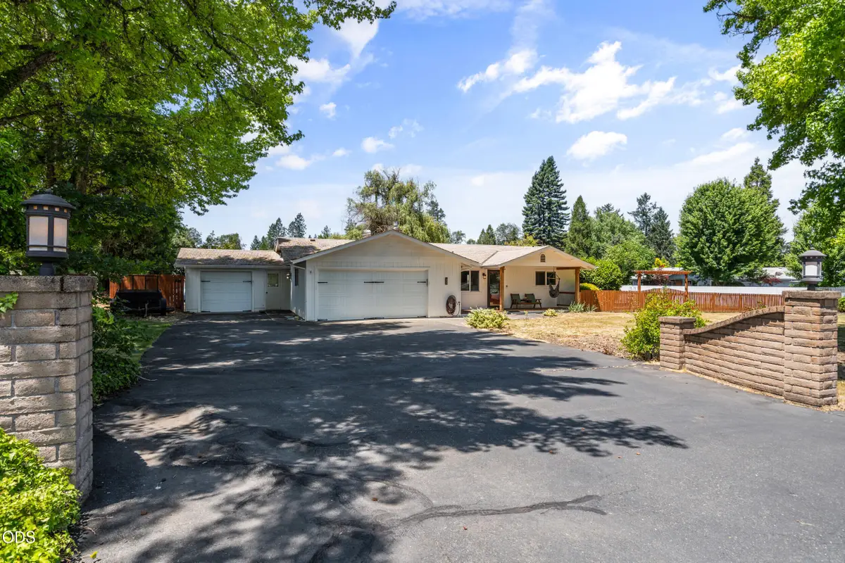 155 Westwood Drive, Grants Pass, OR 97527 - #1