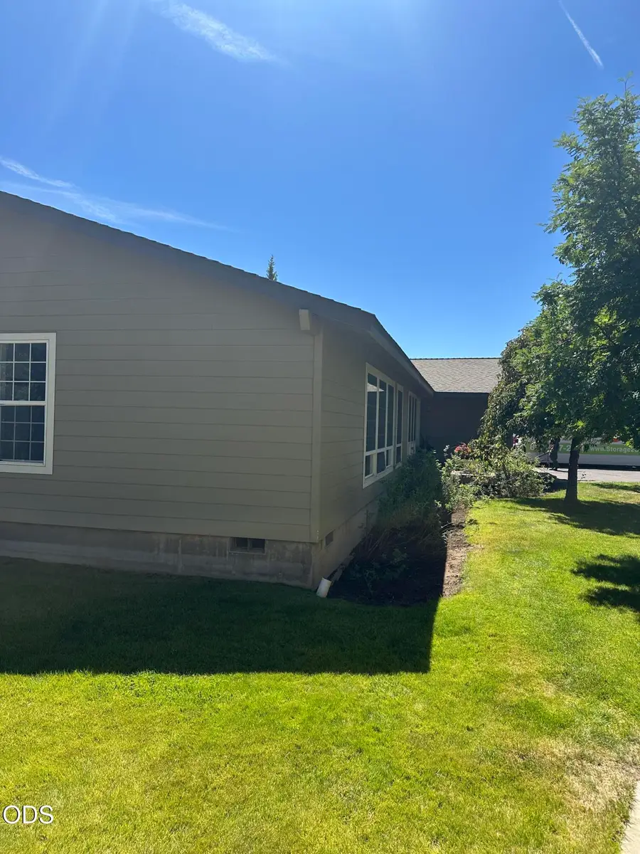23348 Chisholm Trail, Bend, OR 97702 - #3