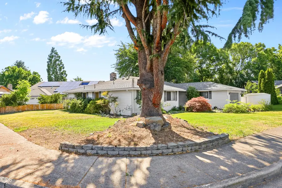 2951 Barclay Road, Medford, OR 97504 - #3