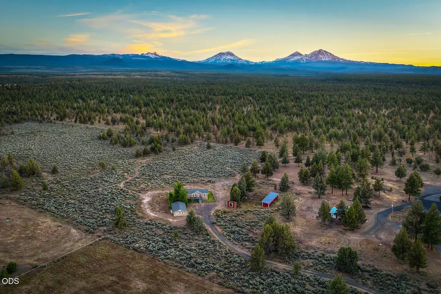 67183 Harrington Loop Road, Bend, OR 97703 - #2