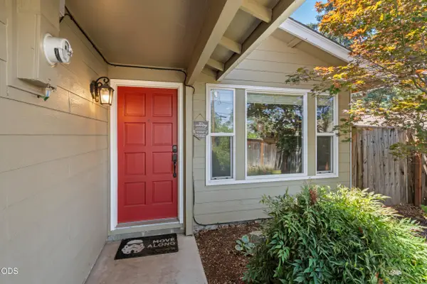 1486 Lawnridge Street, Medford, OR 97504