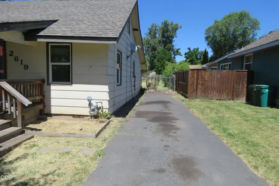 2619 Scott Street, Klamath Falls, OR 97601 - #3