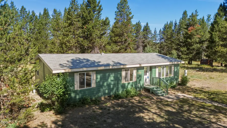 52425 Meadow Lane, La Pine, OR 97739 - #3