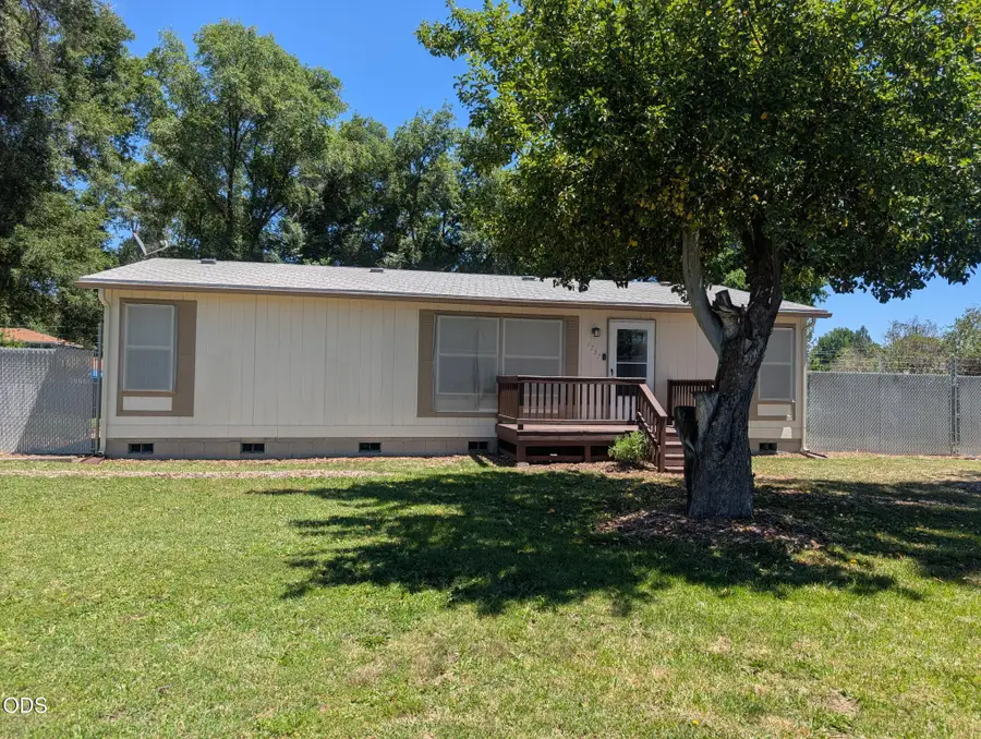 1737 Summers Lane, Klamath Falls, OR 97603 - #3