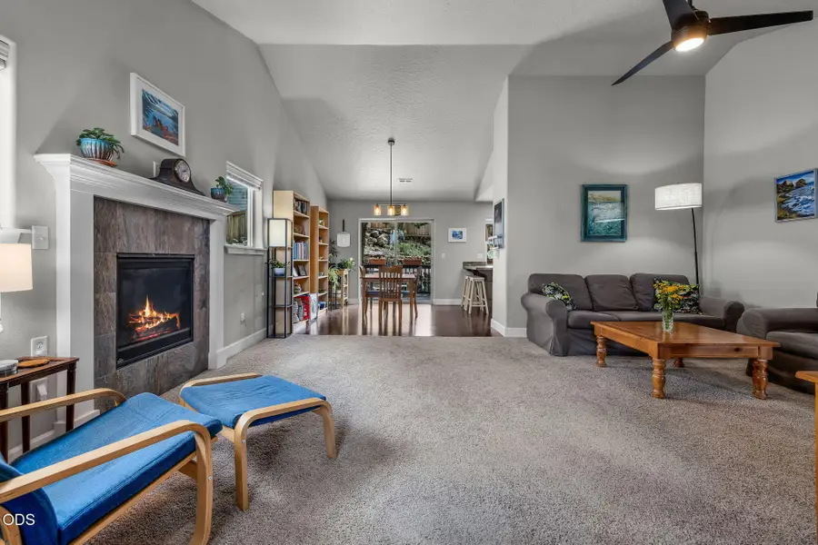 63348 Lamoine Lane, Bend, OR 97701 - #2
