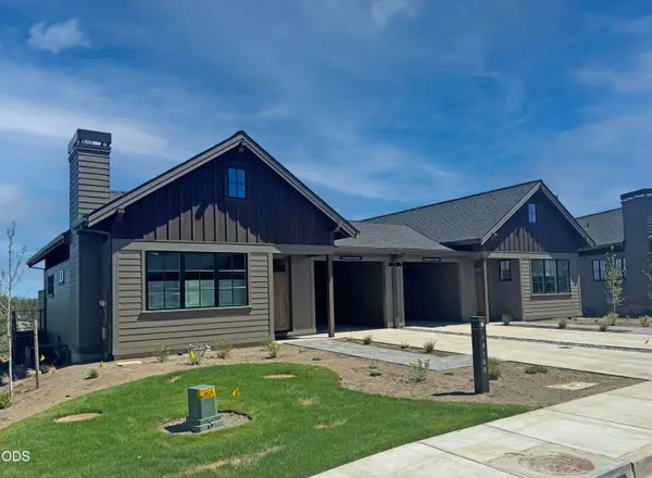 19103 Trailhead Court #7, Bend, OR 97702