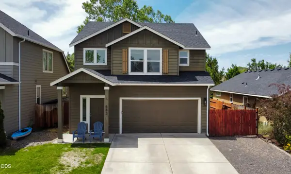 683 NE Providence Drive, Bend, OR 97701