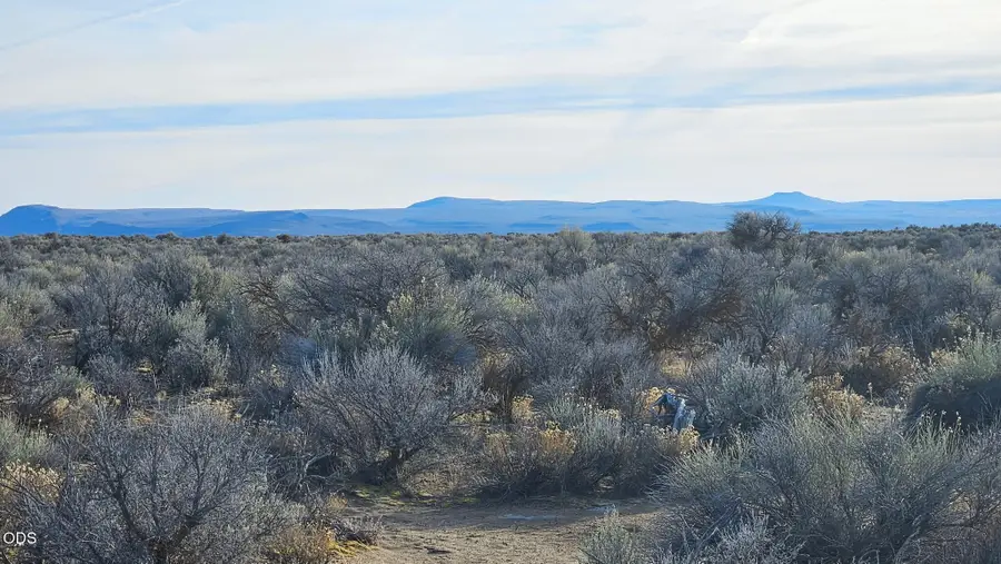 1400 Off Fossil Lake Road, Christmas Valley, OR 97641 - #2