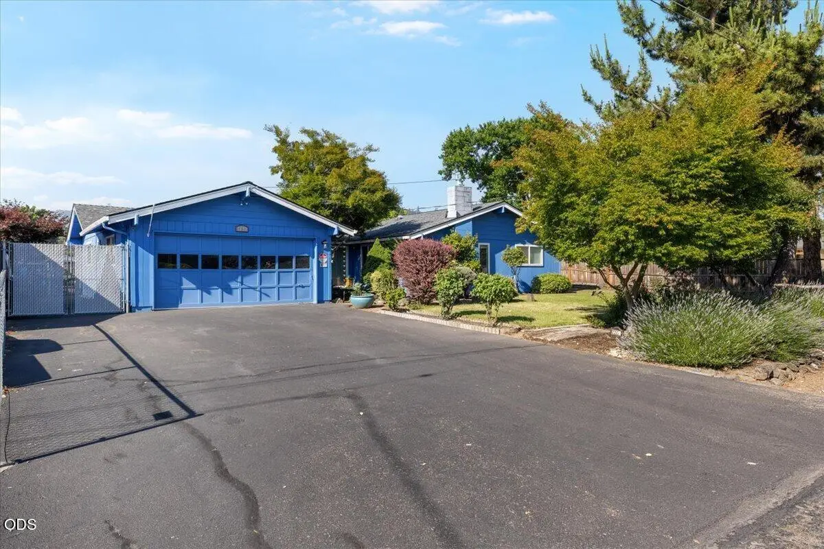 2055 Alamar Street, Medford, OR 97501 - #1