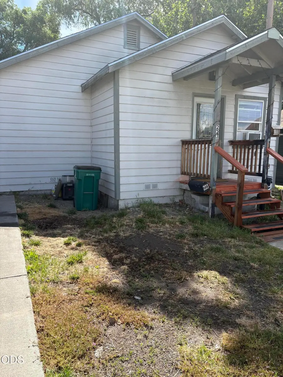223 Mortimer Street, Klamath Falls, OR 97601 - #3