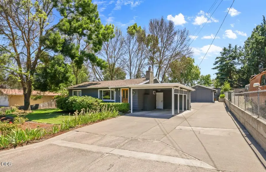 1422 Hillcourt, Medford, OR 97504 - #3