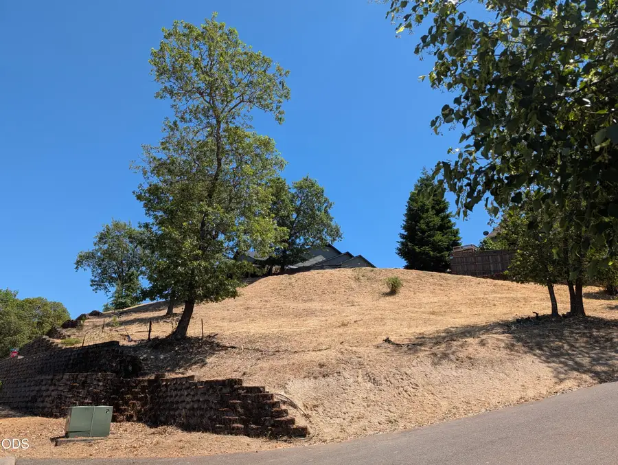 2238 SE Linden Lane, Grants Pass, OR 97527 - #3