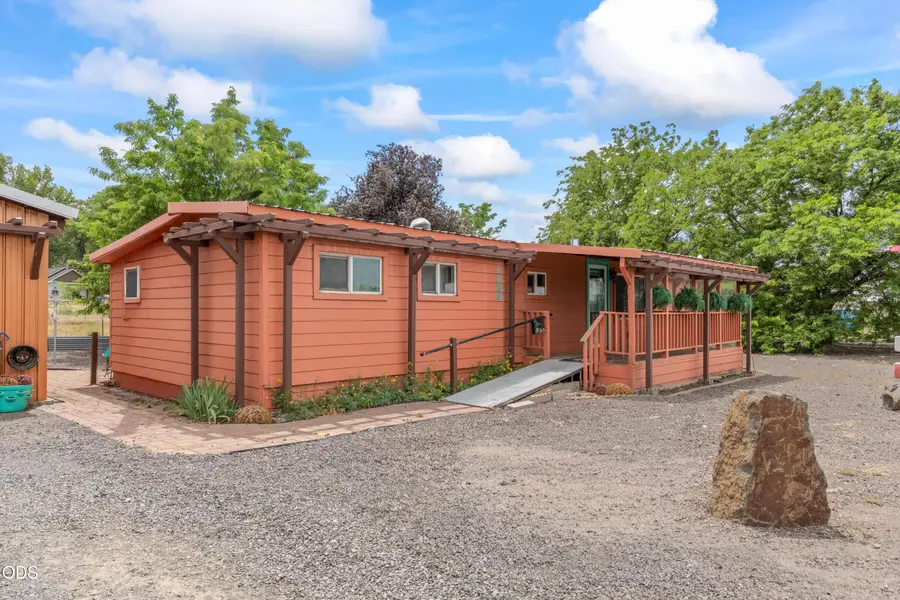 2088 SE Rose Lane, Prineville, OR 97754 - #2
