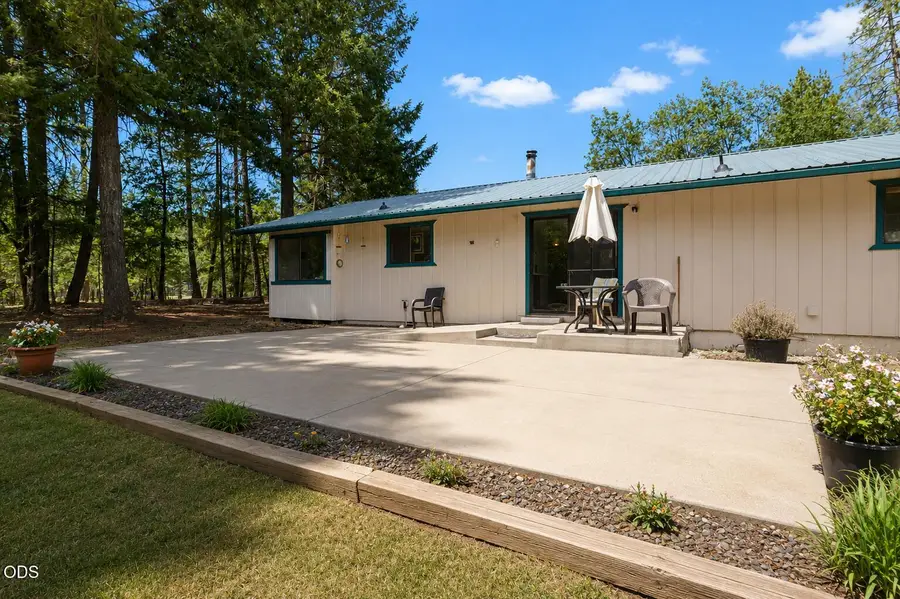 1934 Laurel Road, Cave Junction, OR 97523 - #3