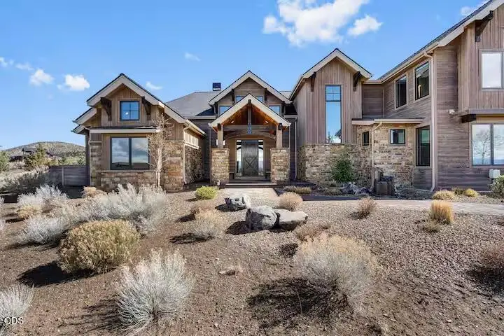 15175 SW Two Saddle Court, Powell Butte, OR 97753 - #3