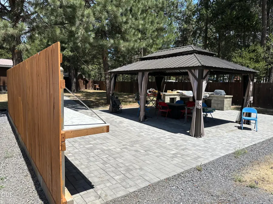 15531 Federal Road, La Pine, OR 97739 - #3