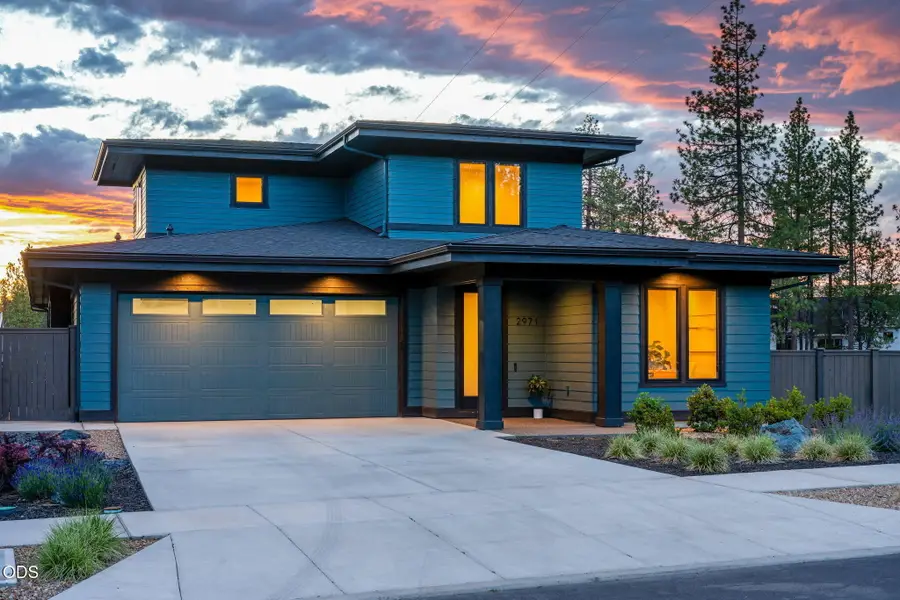 2971 NW Polarstar Avenue, Bend, OR 97703 - #2