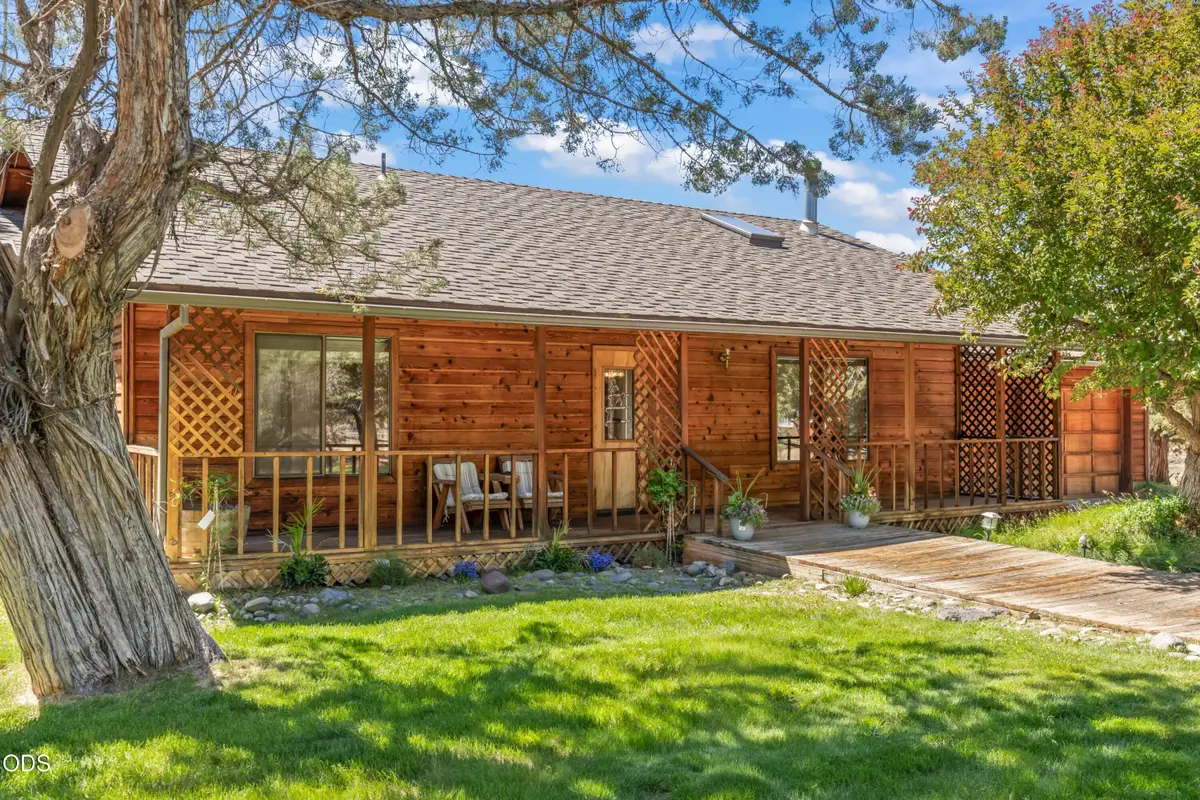 64543 Mcgrath Road, Bend, OR 97701 - #1
