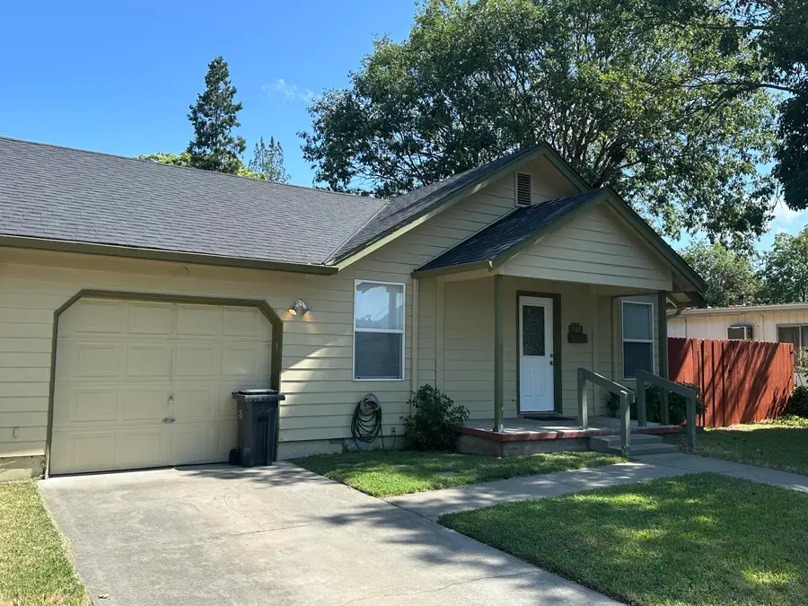 728 SW I Street, Grants Pass, OR 97526 - #3