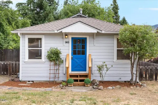 363 E Hersey Street, Ashland, OR 97520