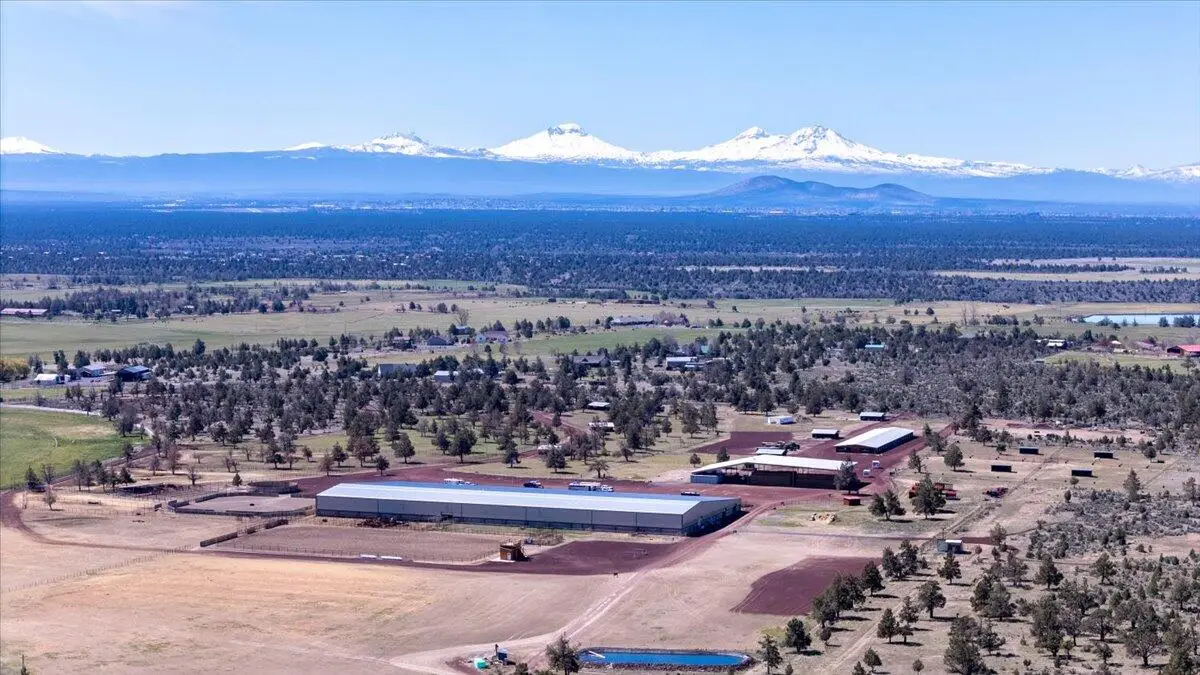 11997 SW Cornett Loop, Powell Butte, OR 97753 - #1