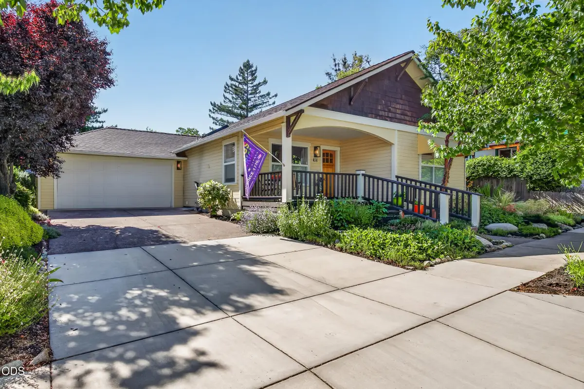 414 Parkside Drive, Ashland, OR 97520 - #1
