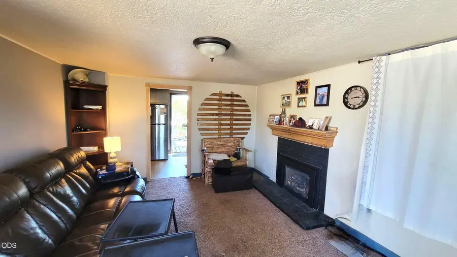 584 SE 4th Street, Prineville, OR 97754 - #3