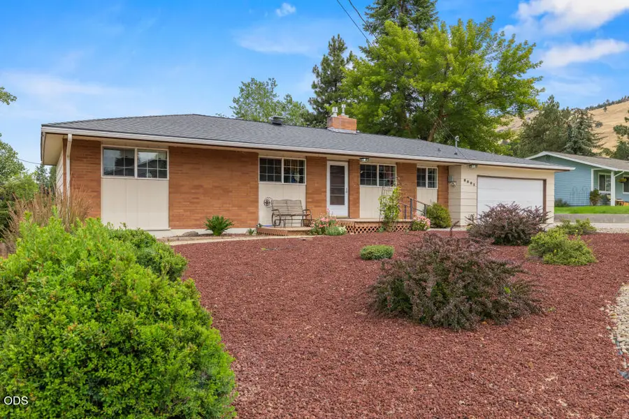 6321 Juniper Way, Klamath Falls, OR 97603 - #3