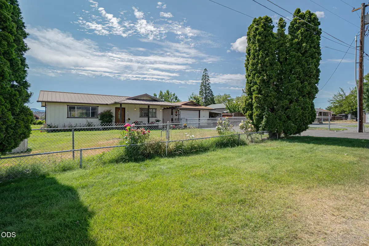 6181 Thistle Lane, Central Point, OR 97502 - #1