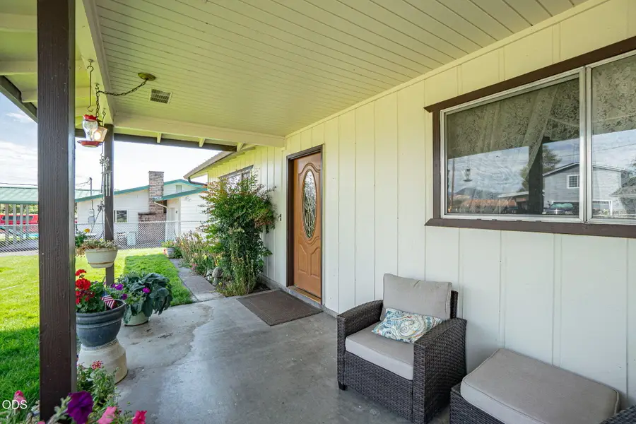 6181 Thistle Lane, Central Point, OR 97502 - #2