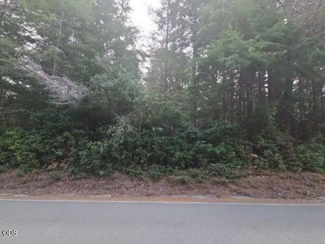 Vacant Land On Crown Point, Coos Bay, OR 97420 - #3