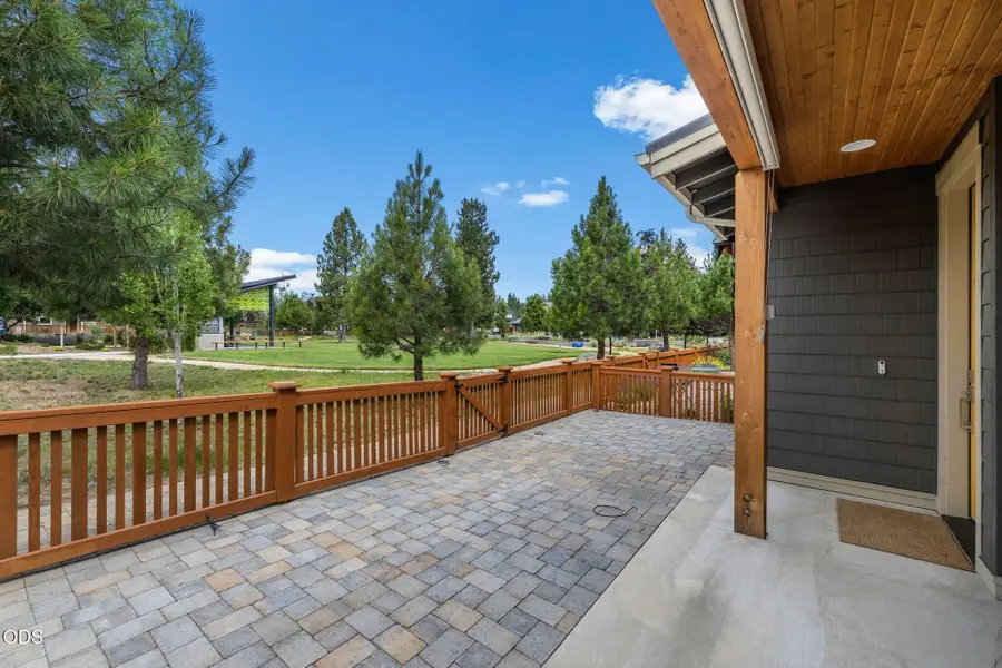 1087 N Lavender Lane, Sisters, OR 97759 - #2