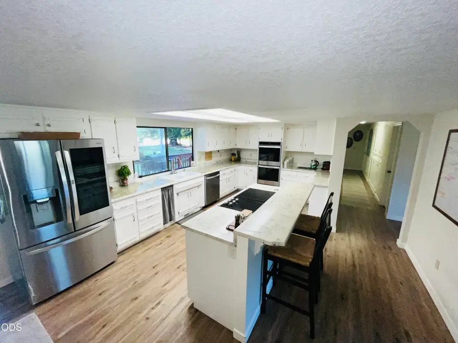8122 New Hope Road, Grants Pass, OR 97527 - #2